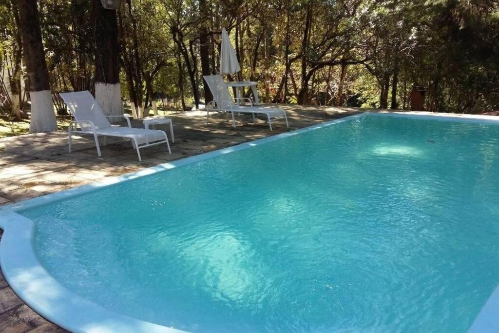 Chacara Com Piscina Em Condominio Fechado Prox Shopping Outlet Catarina مايرينك المظهر الخارجي الصورة